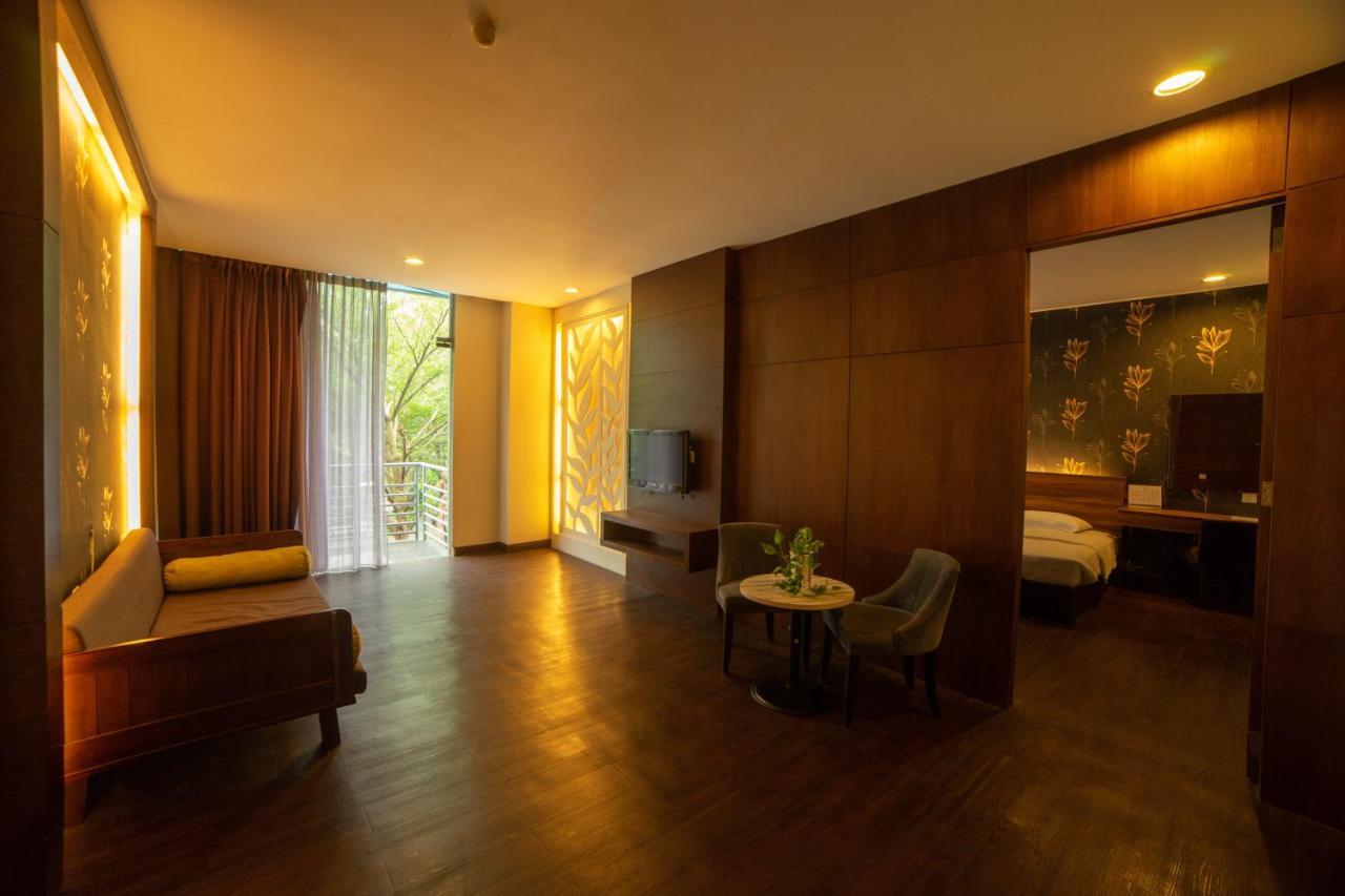 Waterfront Boutique Hotel 波德申 外观 照片